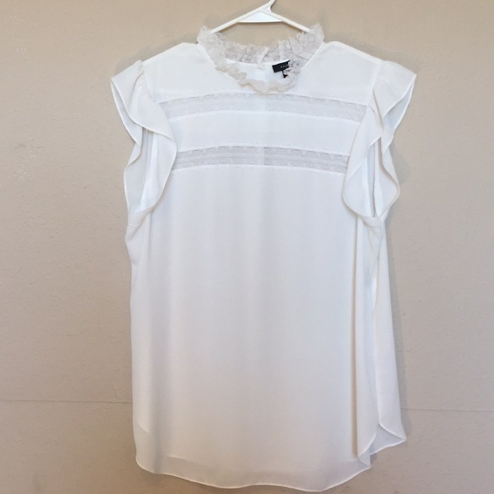 FINAL $ Halogen Semi sheer white lace neckline blo…